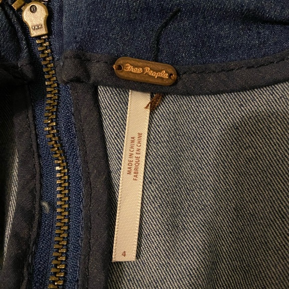 free people modern femme dark blue/navy denim mini skirt size 4 - Picture 4 of 5